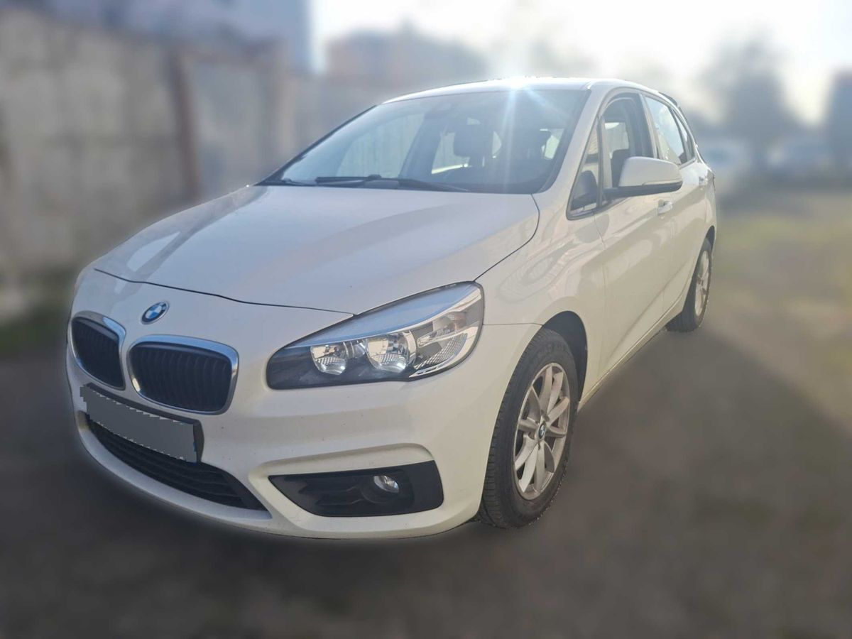 BMW 2er 214d Active Tourer Lounge