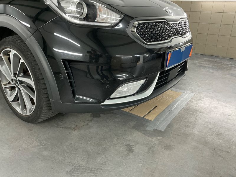 Kia Niro 1.6 Hybrid Spirit 2017 – снимка 32
