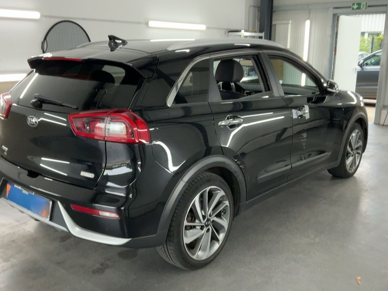Kia Niro 1.6 Hybrid Spirit 2017 – снимка 8