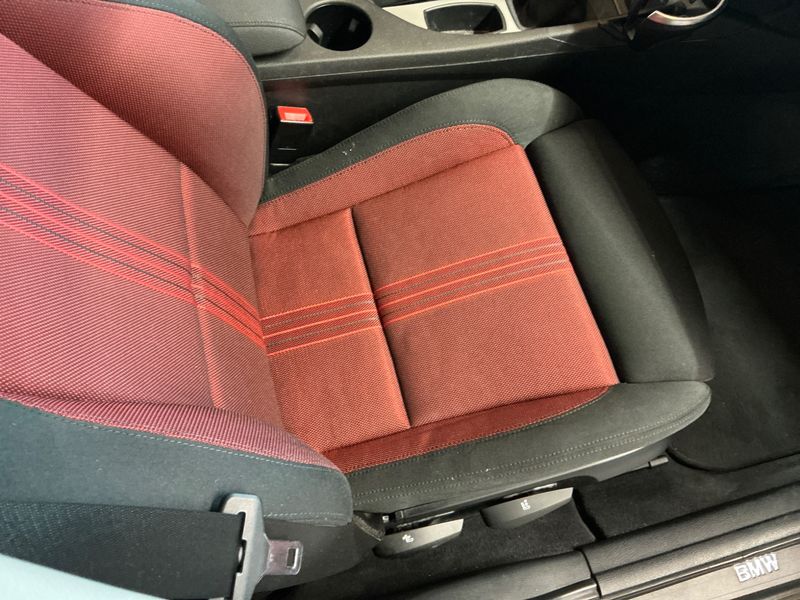 BMW X1 xDrive 18d 2011 – снимка 38