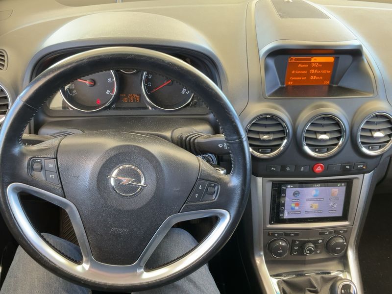 Opel Antara 2.2 CDTI Excellence 4x4 — zdjęcie 12