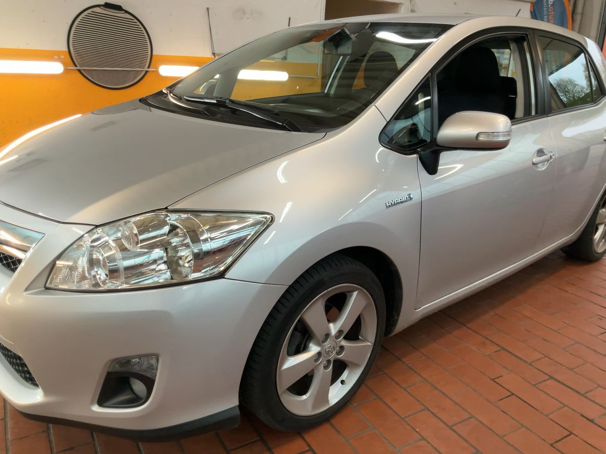 Toyota Auris 1.8 Hybrid Executive