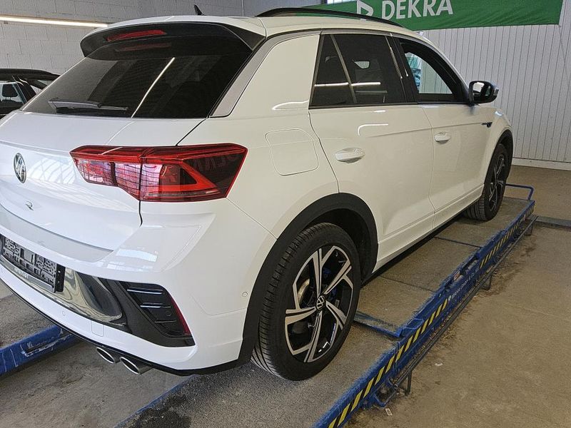 Volkswagen T-Roc 2.0 TSI R 4Motion — zdjęcie 15