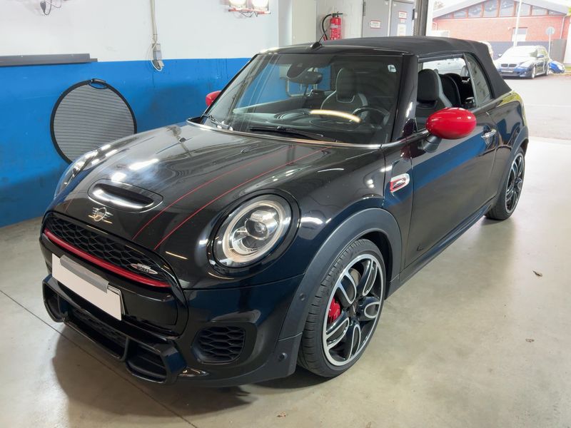 MINI Cabrio
