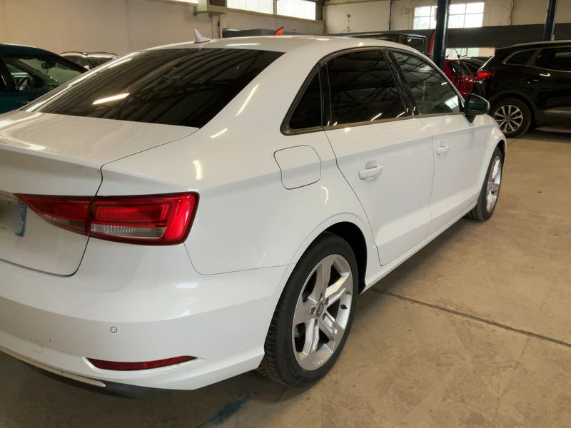 Audi A3 Limousine 1.6 TDI Sport — zdjęcie 6