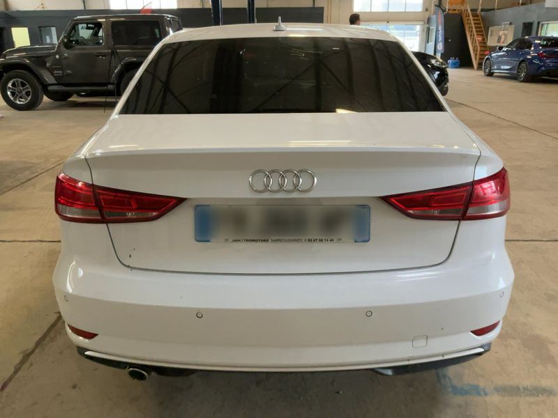Audi A3 Limousine 1.6 TDI Sport — zdjęcie 5