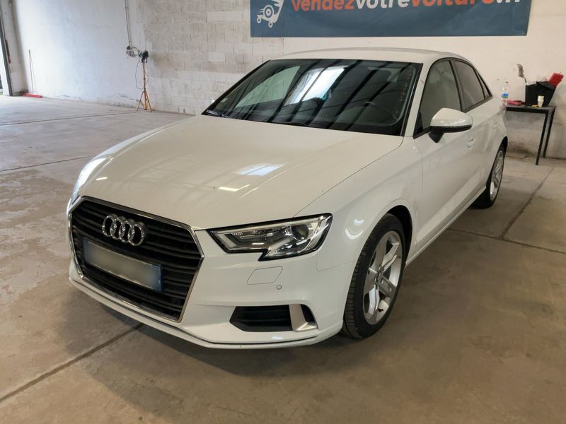 Audi A3 Limousine 1.6 TDI Sport — zdjęcie 1