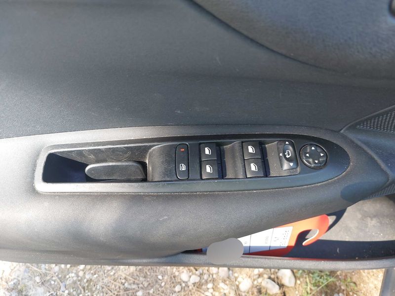 Citroen C4 1.6 e-HDi Business 2014 – снимка 88