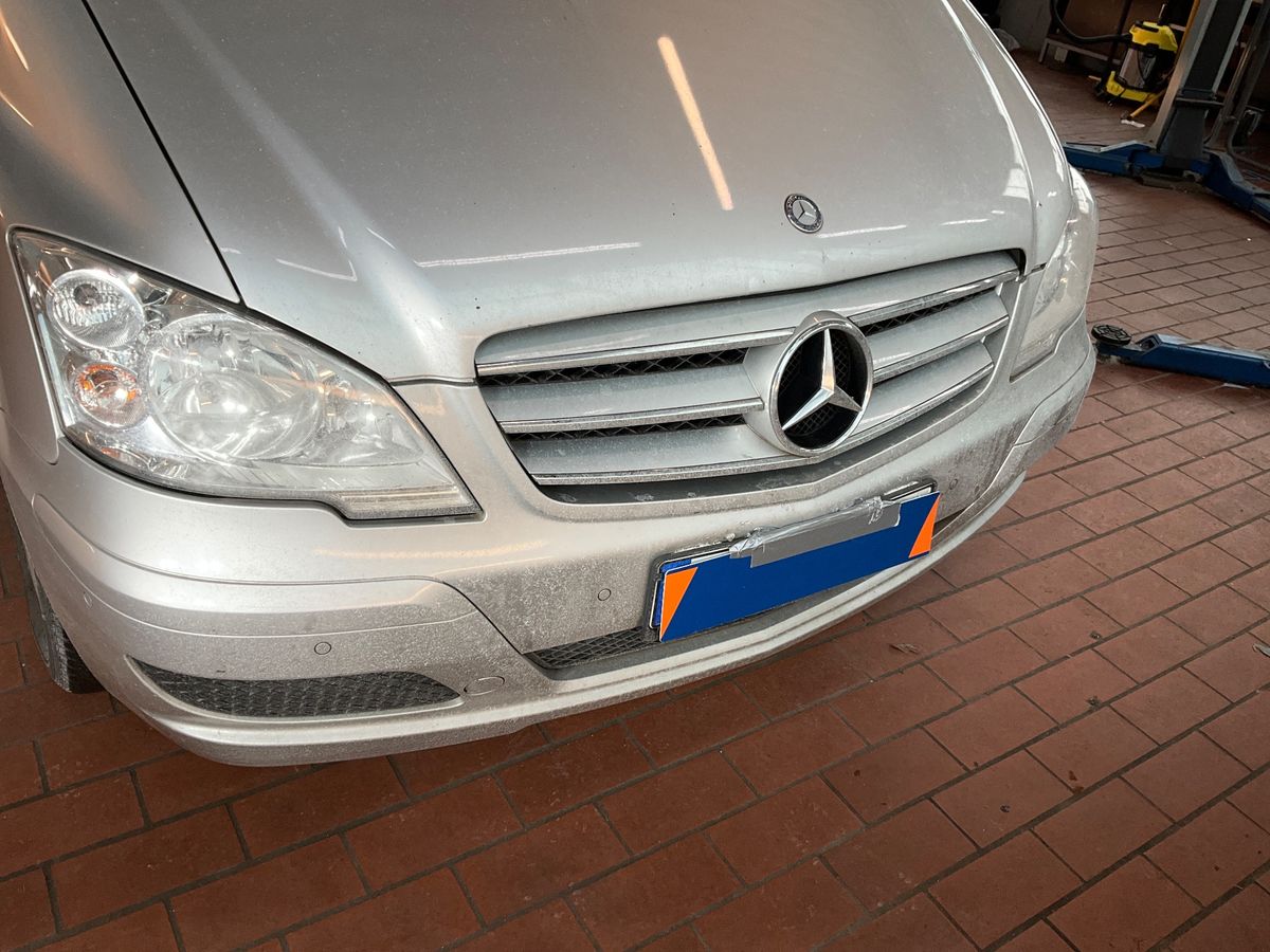 Mercedes-Benz Viano 2013 — photo 31
