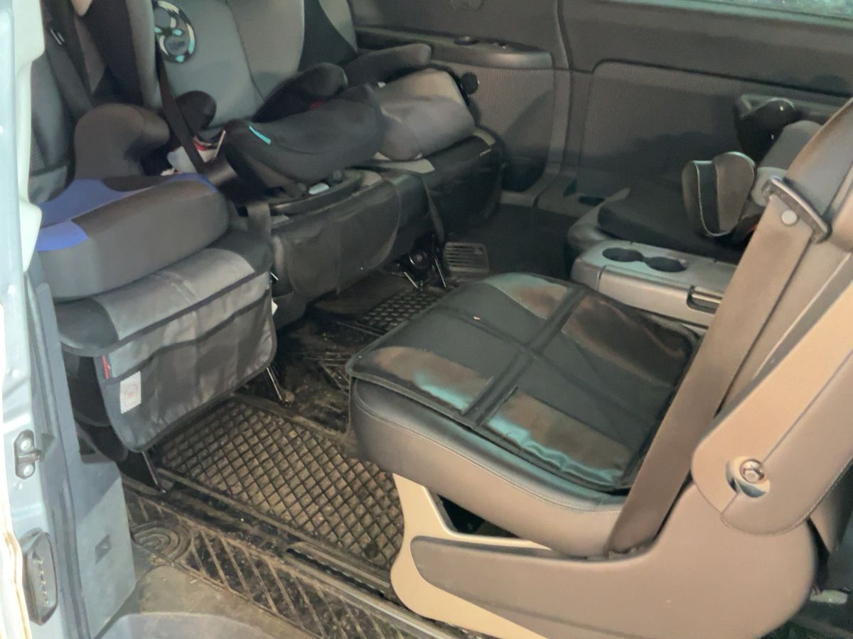 Mercedes-Benz Viano 2013 — photo 20