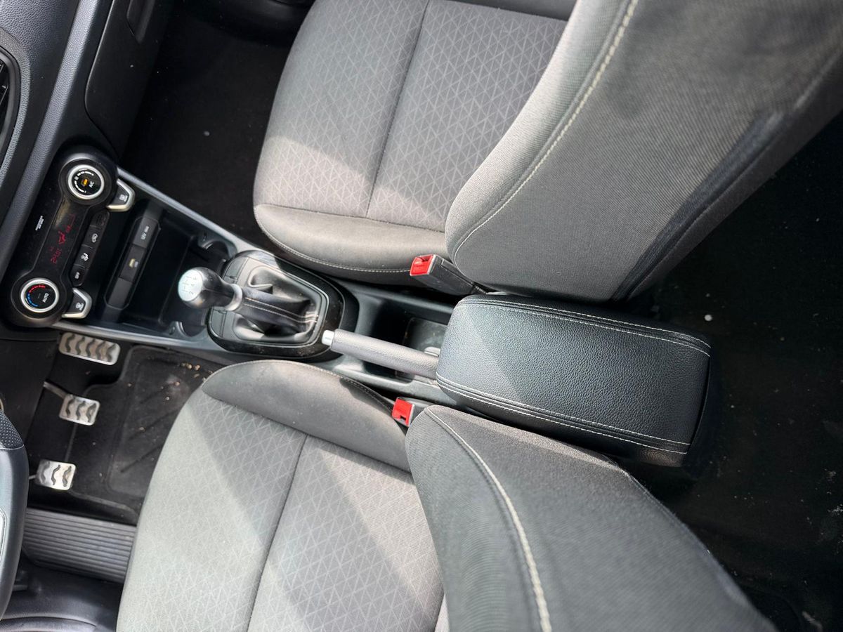 Kia Picanto 2021 — photo 17
