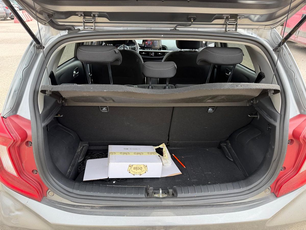 Kia Picanto 2021 — photo 10