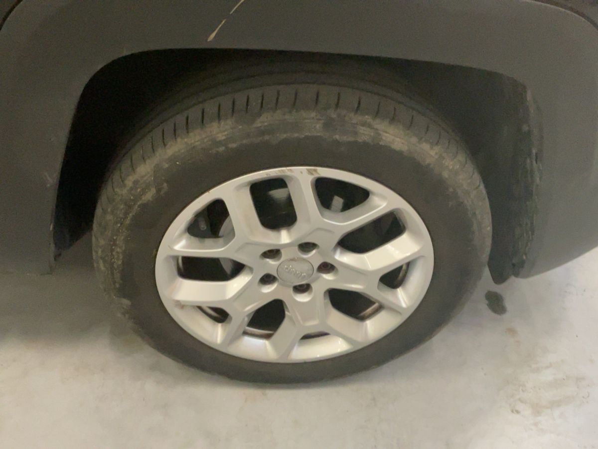 Jeep Renegade 2014 — photo 12