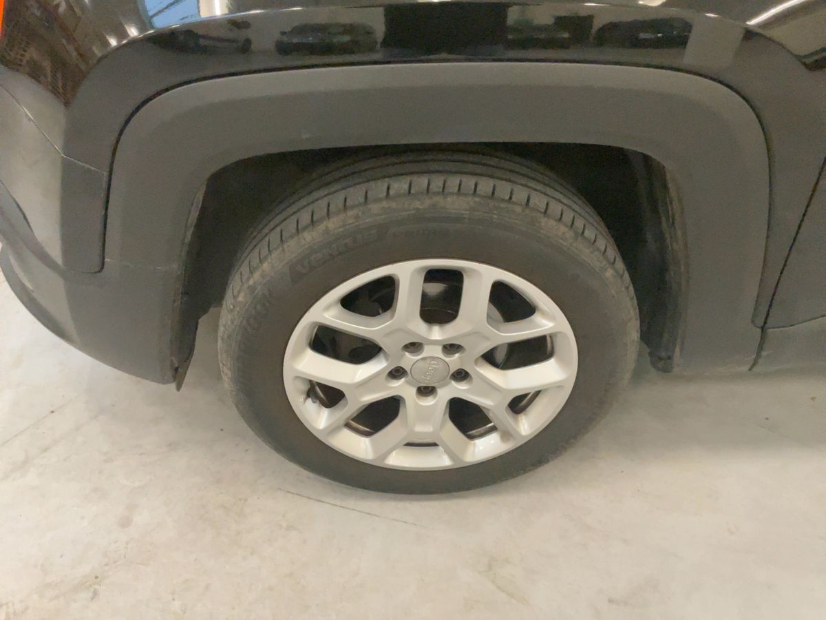 Jeep Renegade 2014 — photo 4