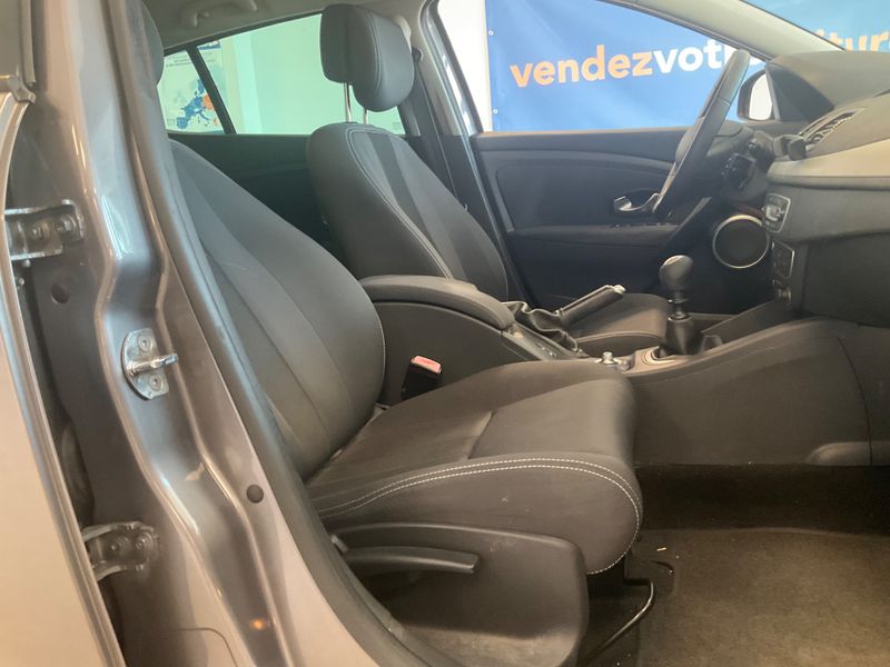 Renault Megane 1.5 dCi Dynamique — zdjęcie 3