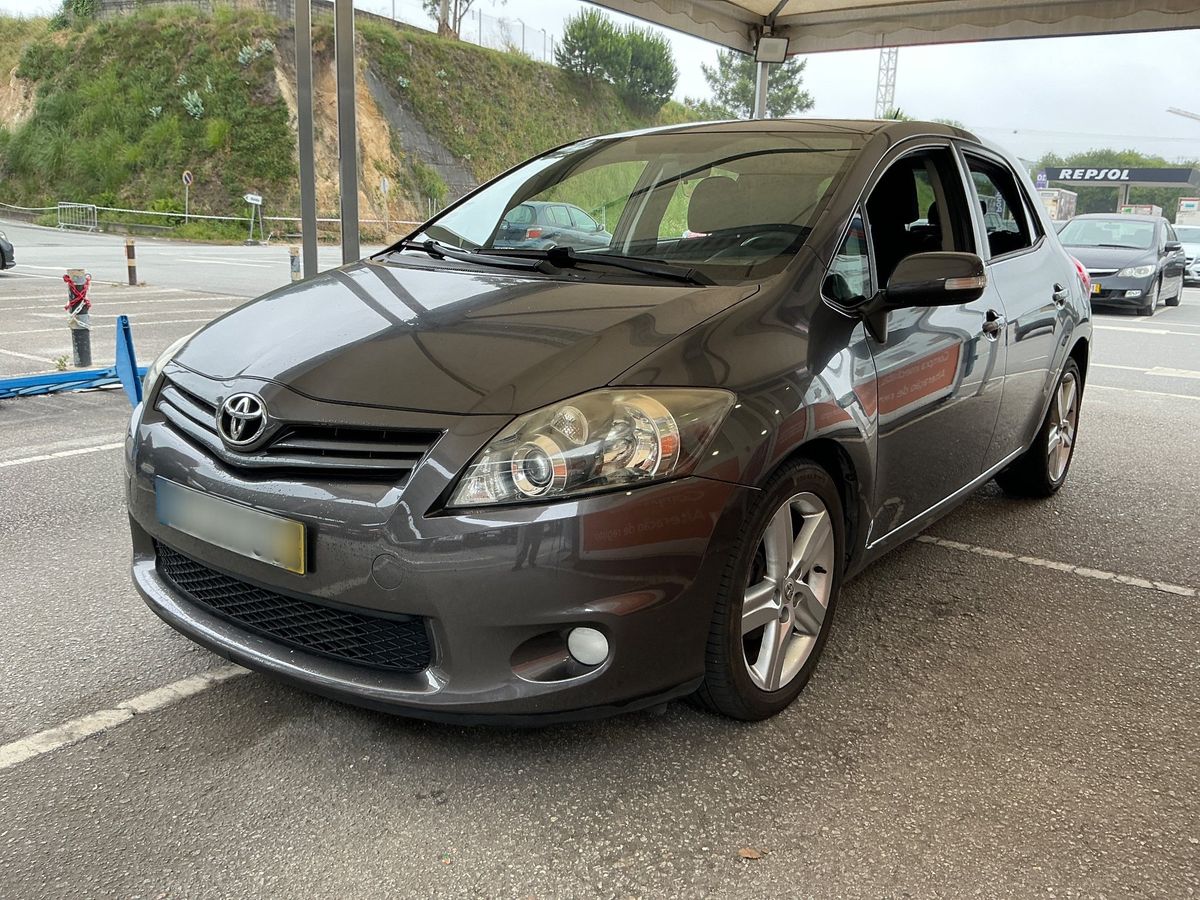 Toyota Auris 2010