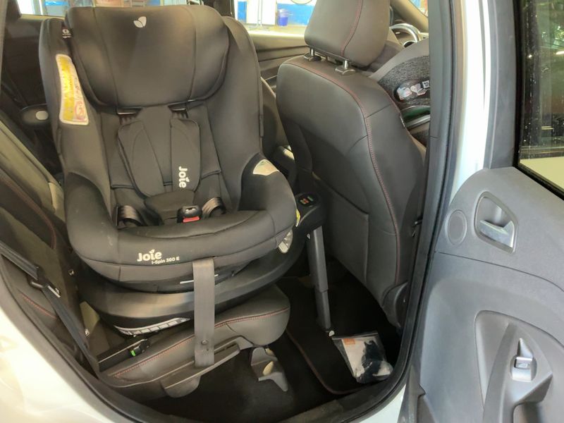 Ford Kuga 1.5 EcoBoost ST-Line 2018 – снимка 19