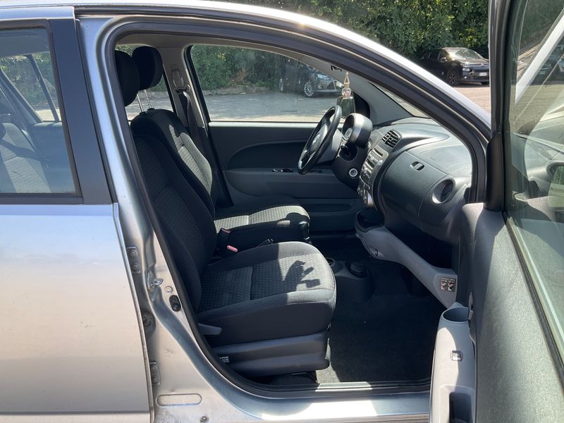 Daihatsu Sirion 1.3 — zdjęcie 3