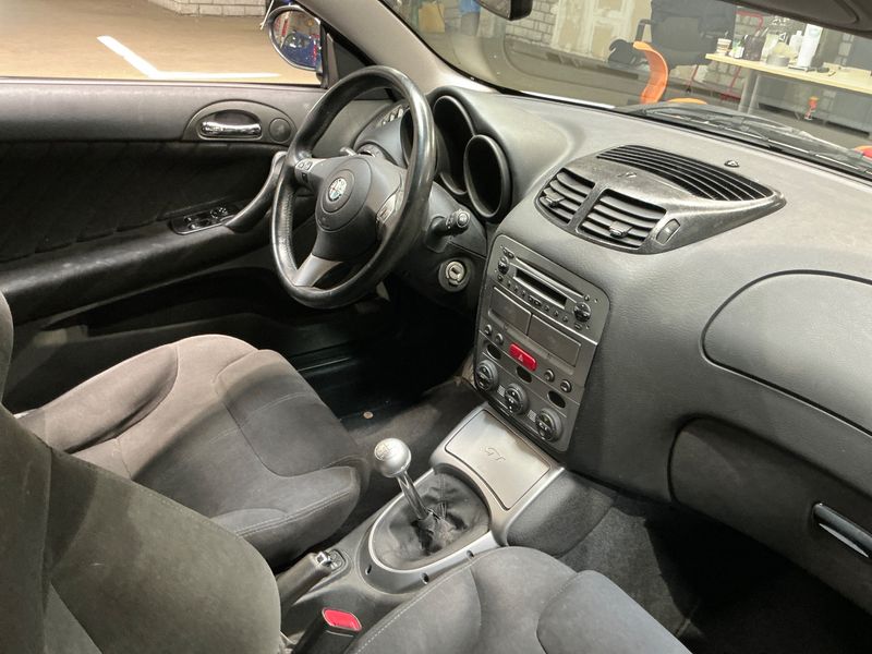 Alfa Romeo Alfa GT 1.8 TS Progression — zdjęcie 3