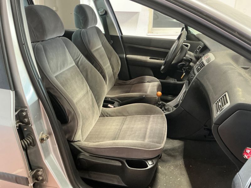 Peugeot 307 2.0 SW Pack — zdjęcie 3