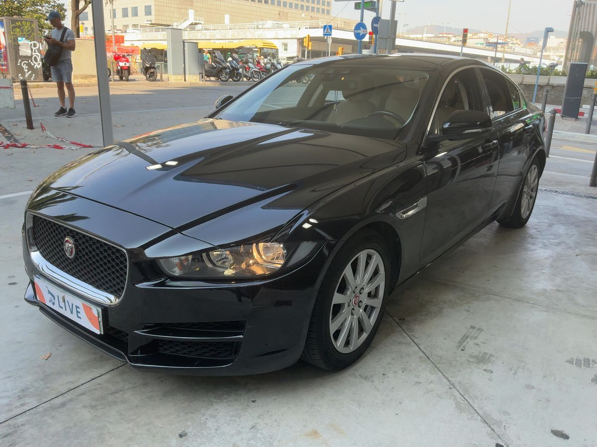 Jaguar XE 20d Portfolio