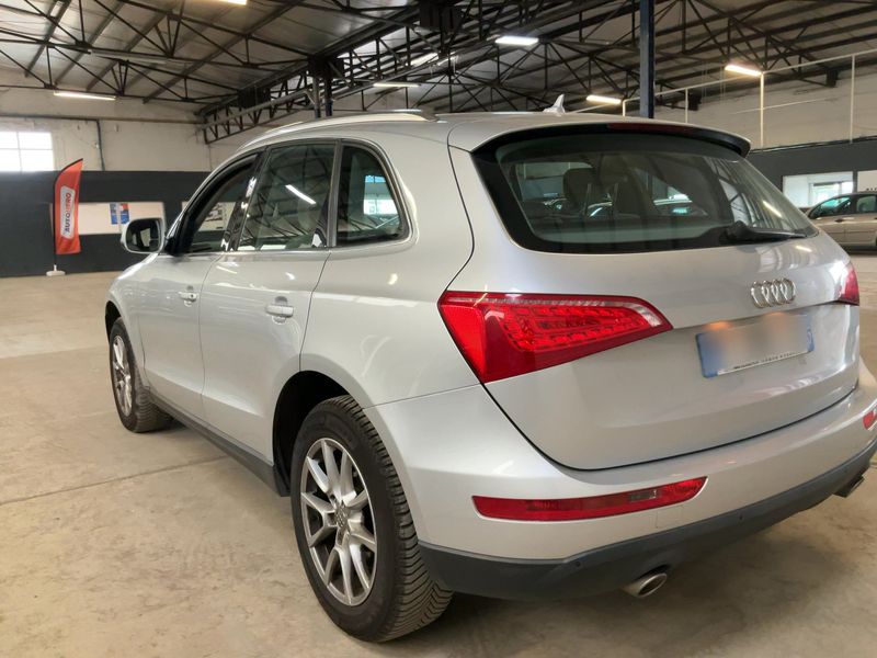Audi Q5 3.0 V6 TDI quattro Ambiente — zdjęcie 3