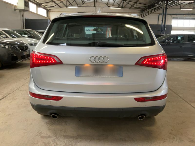Audi Q5 3.0 V6 TDI quattro Ambiente — zdjęcie 5