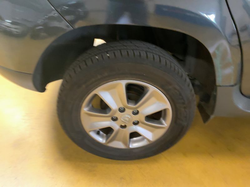 Dacia Duster 1.2 TCe Prestige 4x2 2017 – снимка 9