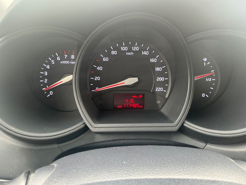 Kia Rio 1.2 Attract — zdjęcie 4