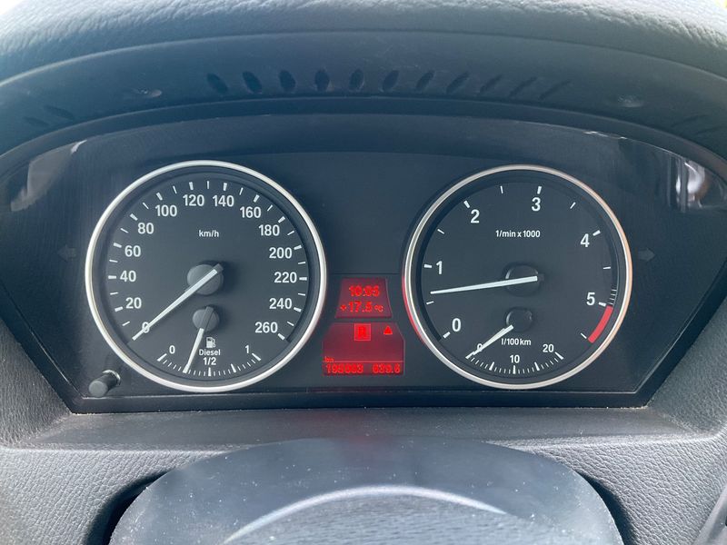 BMW X5 xDrive 35d — zdjęcie 13