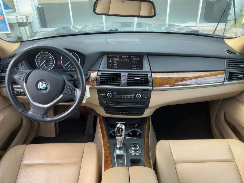 BMW X5 xDrive 35d — zdjęcie 12