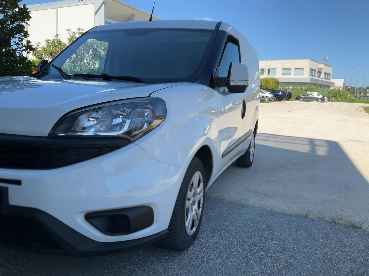 Fiat Doblo 1.3 M-Jet SX Kasten