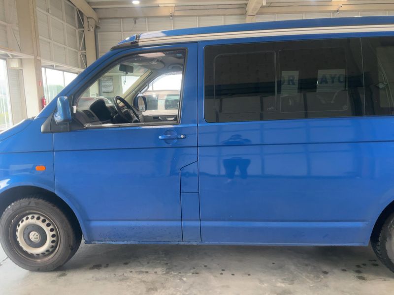 Volkswagen T5 California 2.5 TDI Trendline Aufstelldach — zdjęcie 4