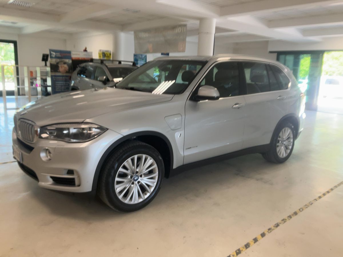 BMW X5 2017 — photo 1