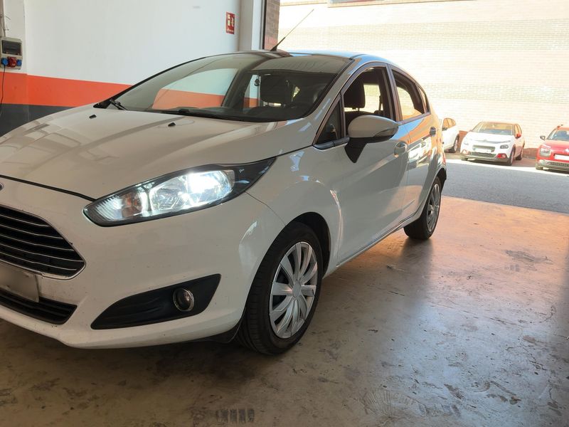 Ford Fiesta 1.5 TDCi Trend — zdjęcie 2