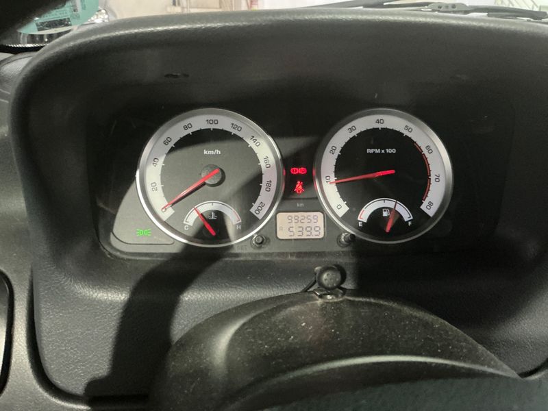 Tata Indica 1.4 GLX — zdjęcie 4