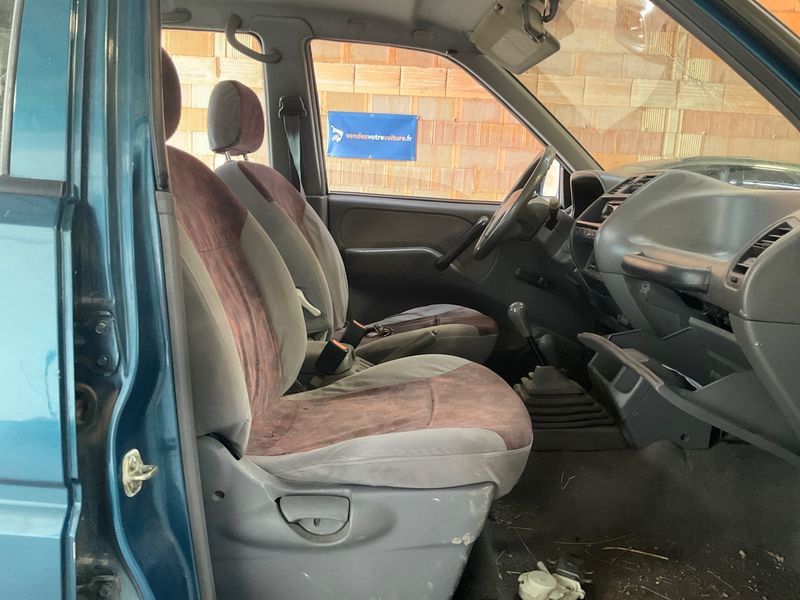 Nissan Terrano 2.7 Turbodiesel TD — zdjęcie 3