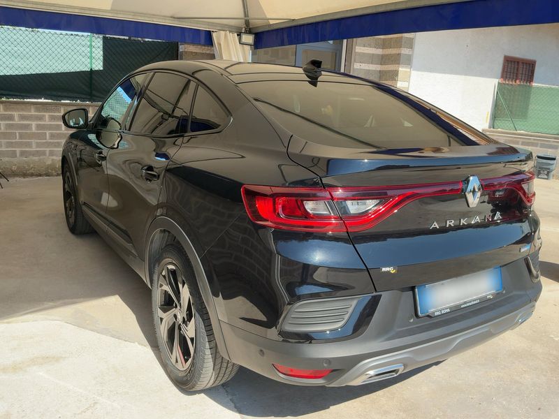 Renault Arkana 1.6 Hybrid E-Tech R.S. Line — zdjęcie 3