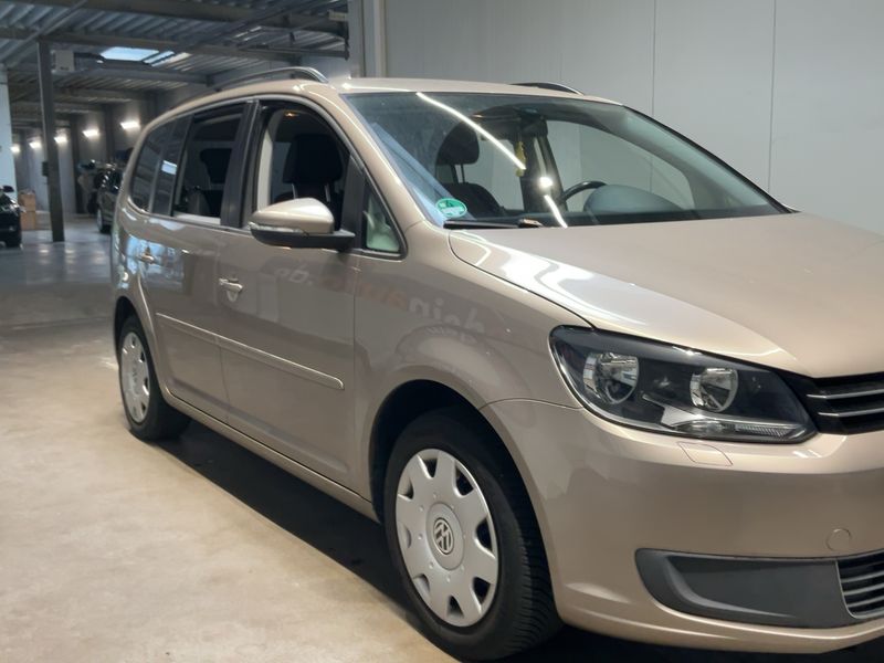 Volkswagen Touran 1.2 TSI Comfortline BlueMotion Tech — zdjęcie 8