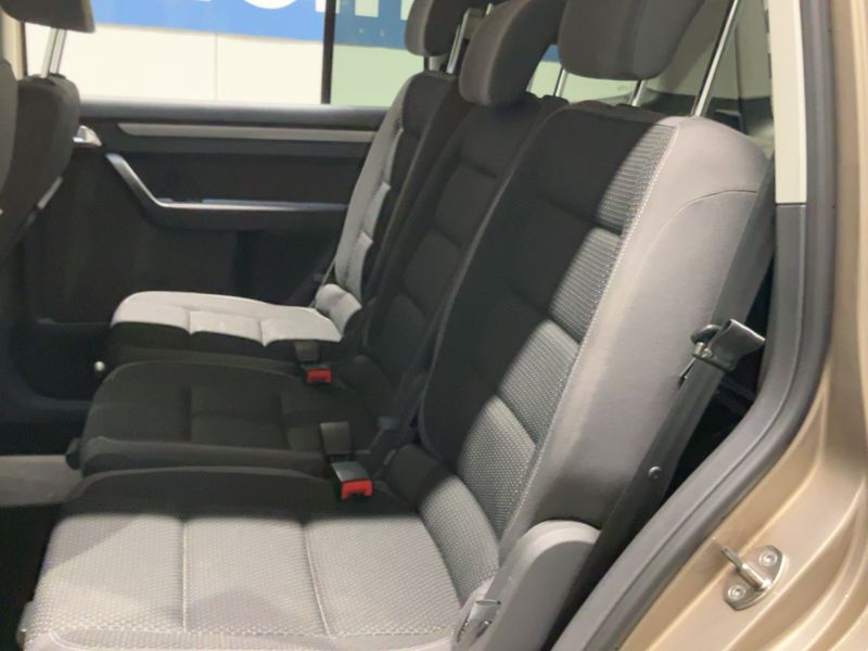 Volkswagen Touran 1.2 TSI Comfortline BlueMotion Tech — zdjęcie 14