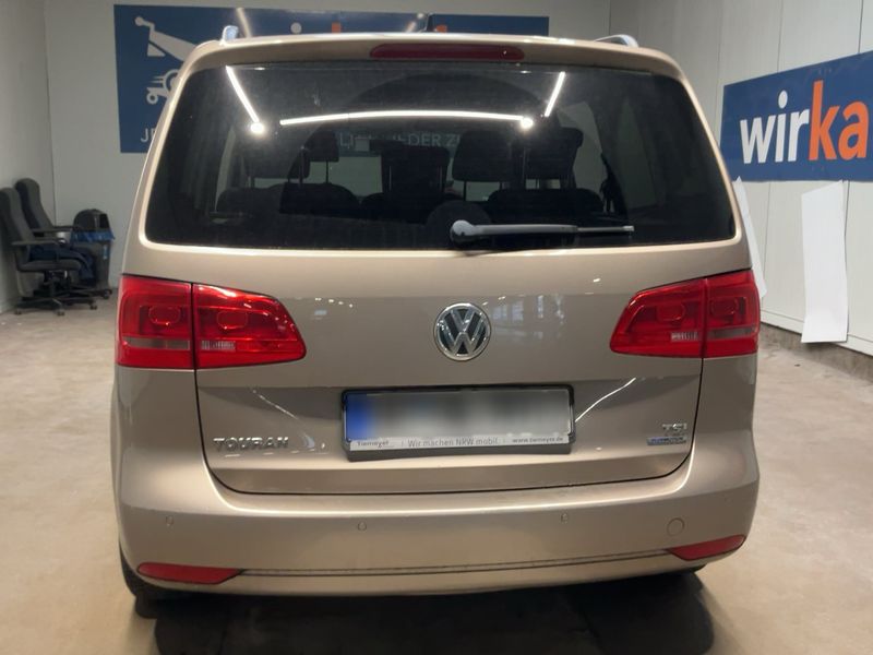 Volkswagen Touran 1.2 TSI Comfortline BlueMotion Tech — zdjęcie 5