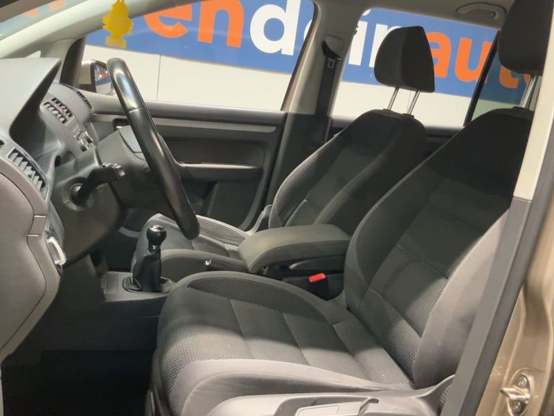 Volkswagen Touran 1.2 TSI Comfortline BlueMotion Tech — zdjęcie 11