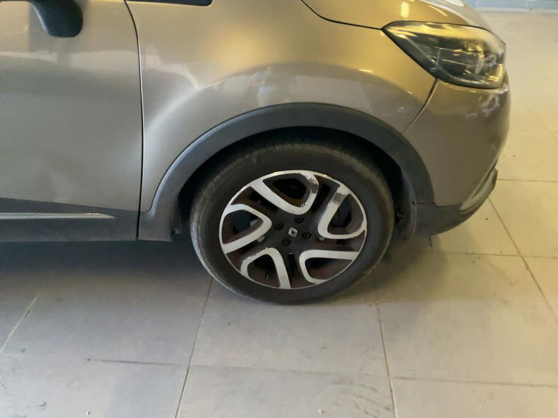 Renault Captur 1.5 dCi Energy Intens 2016 – снимка 11