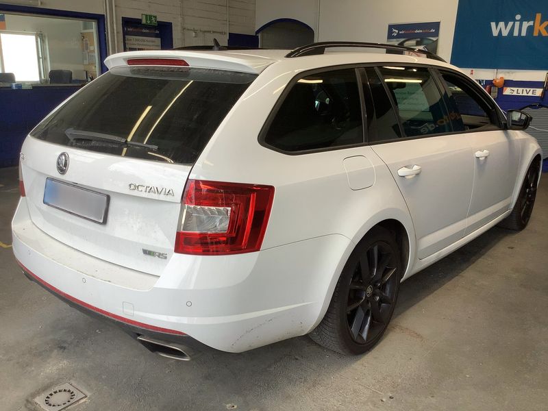 Skoda Octavia 2.0 TSI RS 2016 – снимка 8