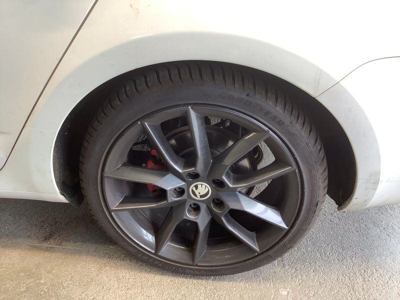Skoda Octavia 2.0 TSI RS 2016 – снимка 5