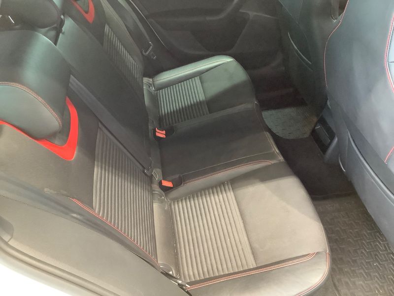 Skoda Octavia 2.0 TSI RS 2016 – снимка 26
