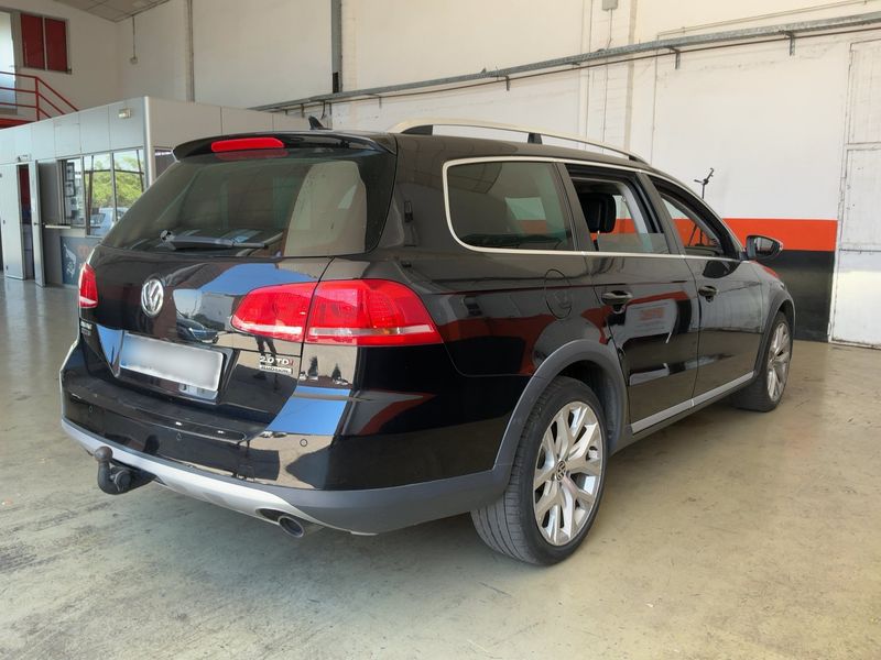Volkswagen Passat 2.0 TDI Sky 4Motion BlueMotion Tech 2014 – снимка 8
