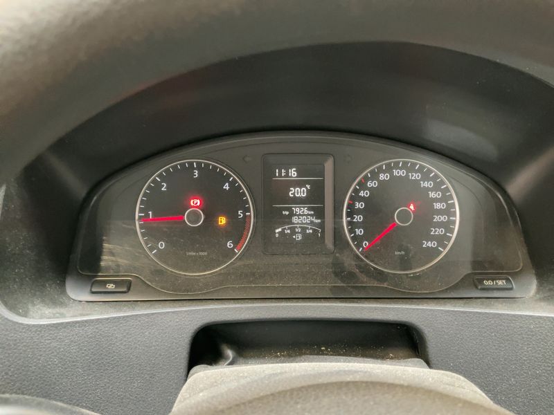 Volkswagen T5 Kombi 2.0 TDI — zdjęcie 13