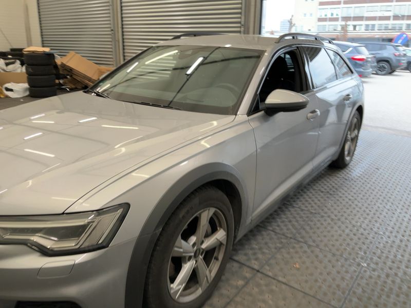 Audi A6 Allroad 45 TDI Mild-Hybrid — zdjęcie 2