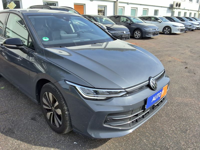 Volkswagen Golf VIII 1.5 TSI Goal — zdjęcie 6